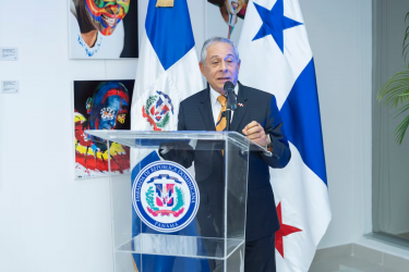 PANAMA: Embajada RD lanza campaña de acercamiento PANAMA: Embajada RD lanza campaña de acercamiento