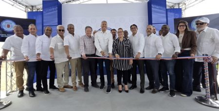 SANTIAGO: Entregan obras de agua valoradas RD$106 millones SANTIAGO: Entregan obras de agua valoradas RD$106 millones