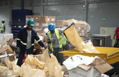 Retiran 3 millones productos no aptos para el consumo humano Retiran 3 millones productos no aptos para el consumo humano