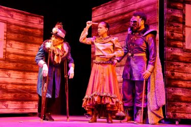 Teatristas dominicanos contra precio abusivo alquiler de salas