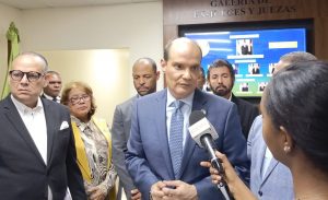 Ramfis tilda sentencia TSE de  «arbitraria y malintencionada»