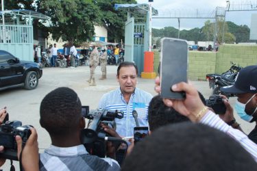 Martínez critica falta controles migratorios en la frontera Martínez critica falta controles migratorios en la frontera
