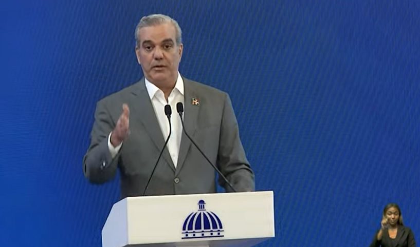 Abinader rechaza referirse caso Senasa; dice esto le toca al MP imagen