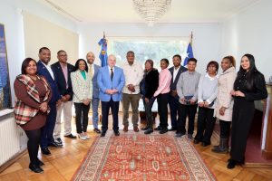 CHILE: Reconocen estudiantes de origen dominicano
