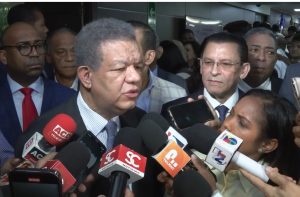 Leonel atribuye déficit SENASA a uso clientelista; pide auditoría Leonel atribuye déficit SENASA a uso clientelista; pide auditoría