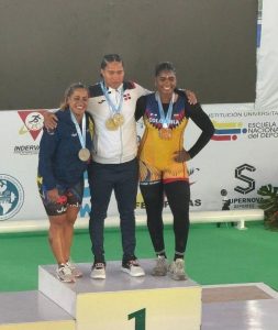 Yudelina Mejía logra título absoluto Panamericano Pesas