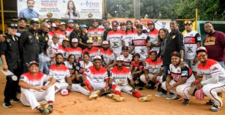 Reales de Cabirma se coronan campeones Torneo Softbol Chata