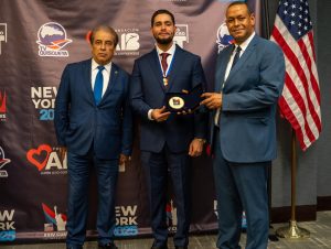 Alcalde La Otra Banda, Higuey, es reconocido en Nueva York