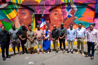 JAMAICA: Embajada RD devela una imponente obra mural JAMAICA: Embajada RD devela una imponente obra mural