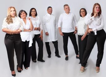 Asociación Diseñadores celebra su día con un desfile de moda