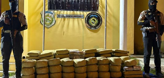Ocupan 1,303 libras marihuana 
que fueron traídas de Jamaica