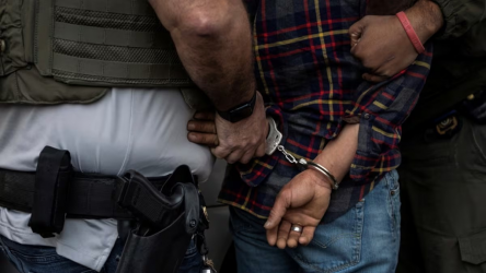 PR: Hasta 11 años cárcel encara dominicano chocó vehículo ICE PR: Hasta 11 años cárcel encara dominicano chocó vehículo ICE