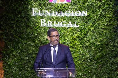 Augusto Ramírez es elegido presidente Fundación Brugal