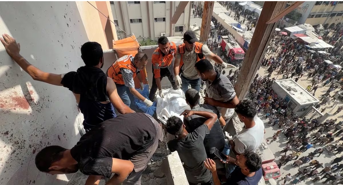 20 muertos por bombardeo a principal hospital del sur Gaza imagen