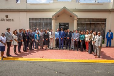 ContralorÃa propone una alianza con Escuela de Control Interno ContralorÃa propone una alianza con Escuela de Control Interno