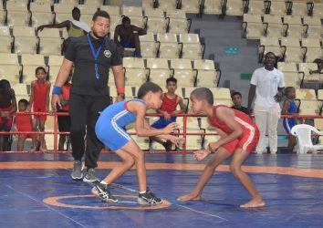 Federacipon de Lucha inaugura torneo Copa de Campeones