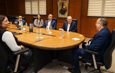 El Ministro de Hacienda inicia encuentros con sectores vitales imagen