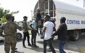 DGM detuvo a 1,707 haitianos ilegales en una sola jornada