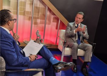 Ve Gobierno necesita reforma fiscal para obtener más recursos