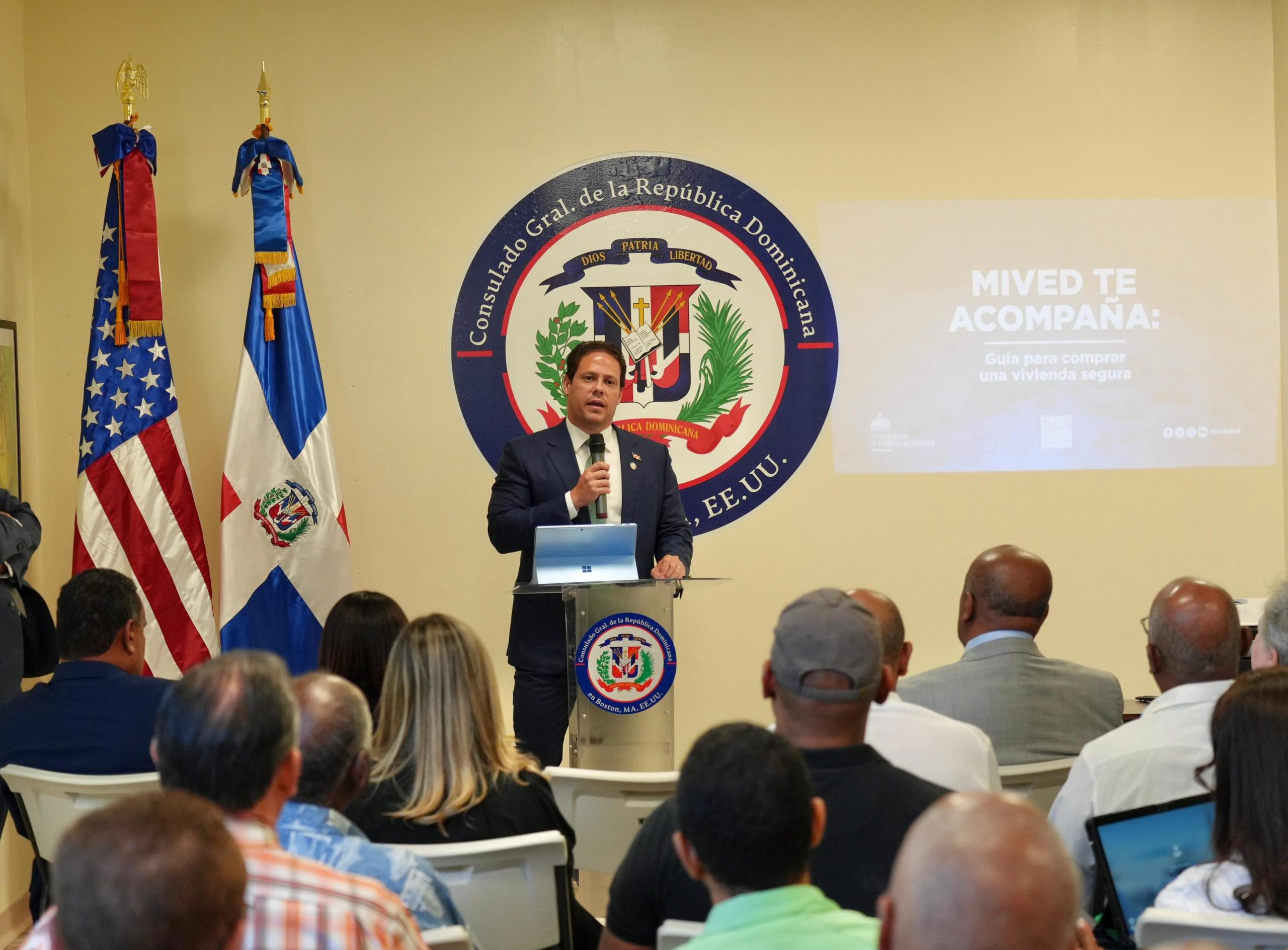 EU: Presentan guía para compra segura de viviendas en RD imagen