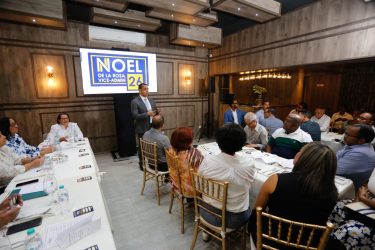 Noel de la Rosa lanza candidatura a la Vicerrectoría Administrativa de la UASD