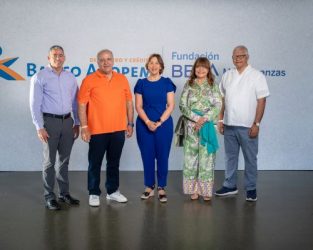 Banco Adopem premia a sus colaboradores destacados Banco Adopem premia a sus colaboradores destacados