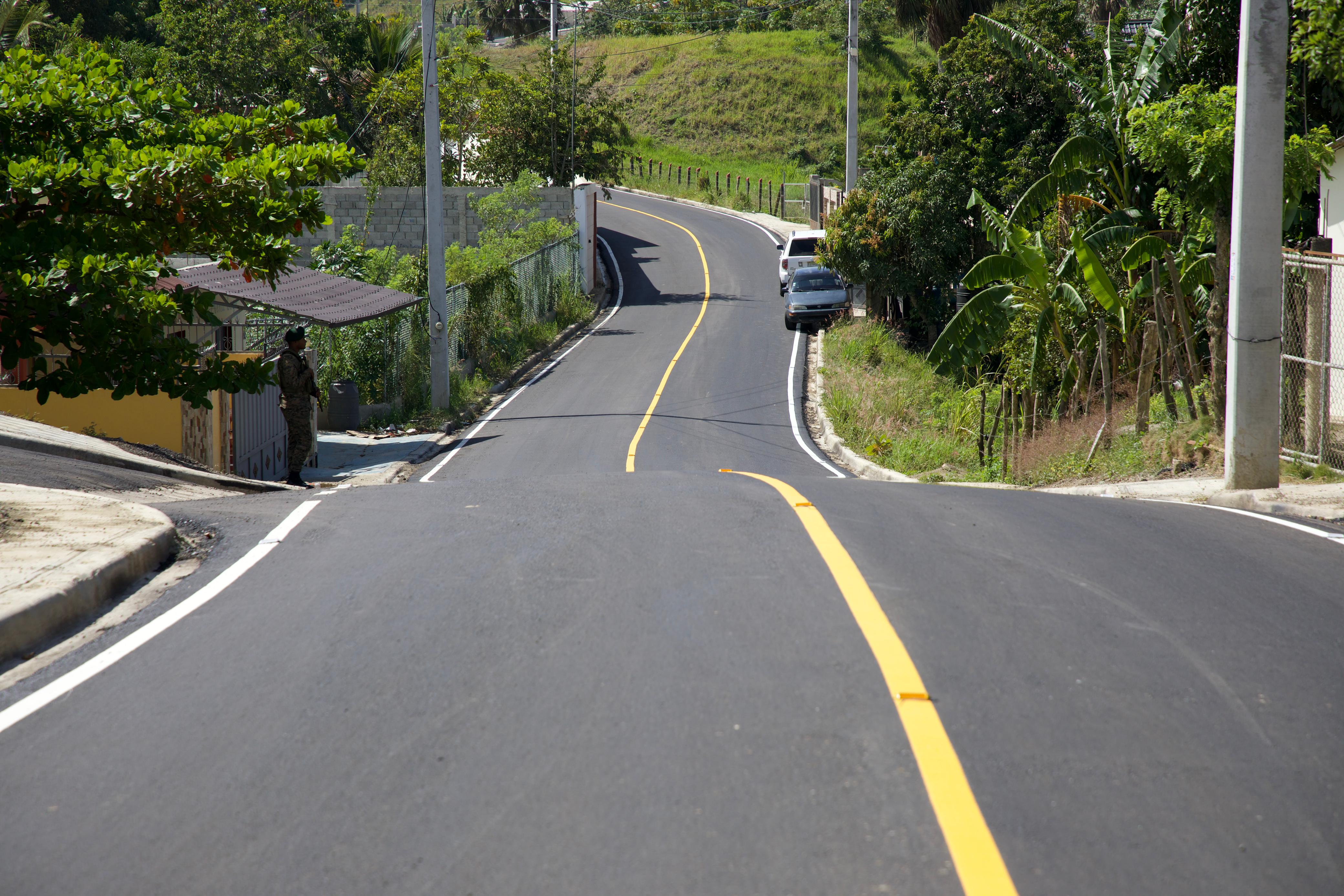 Gobierno inaugura obras en las que invirtió RD$1,025 millones imagen