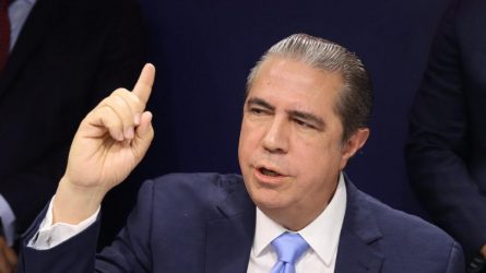 Francisco Javier García celebra designación monseñor Morel