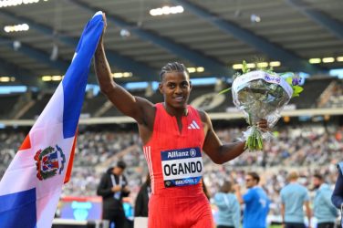 Dominicano Alexander Ogando gana Liga Diamante de Bruselas