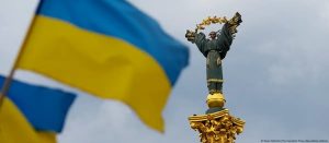 Ucrania celebra el 34 aniversario de su Independencia bajo fuego