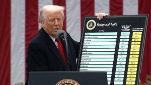 EEUU: Trump impone aranceles 100% a productos farmacéuticos