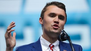 Ucranianos celebran en línea asesinato activista Charlie Kirk