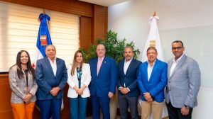 ACOPROVI y Hacienda analizan los retos de la construcción RD