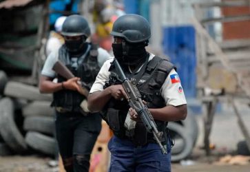 Denuncian brutalidad policial contra la prensa haitiana
