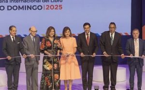 La Feria Libro SD comenzó con protagonismo infantil y juvenil