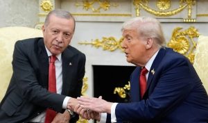 Trump dice le gustaría Turquía no comprara petróleo a Rusia