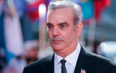 Presidente Abinader aplaza encuentros con diáspora en EU Presidente Abinader aplaza encuentros con diáspora en EU