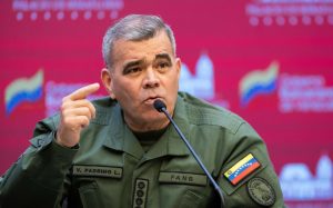Venezuela inicia maniobras militares en respuesta a EEUU