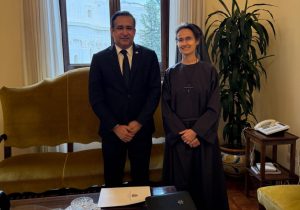 Embajador RD visita presidenta Governatorato del Vaticano