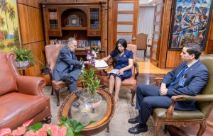 Entregan Procuraduría informe sobre irregularidades en Senasa