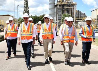 Presidente supervisa planta que sumaría 130 MW de electricidad