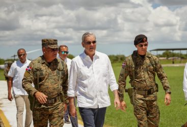 Vigilancia térmica, sensores de movimiento, drones en frontera Vigilancia térmica, sensores de movimiento, drones en frontera