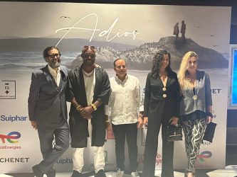 Filme «Adiós» llega a los cines tras su estreno internacional