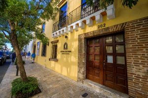 Anuncian a los ganadores del  Premio Banreservas literatura