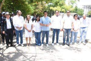 Ministerio de Turismo inicia en Río San Juan plaza vendedores