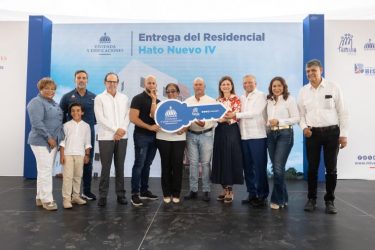 Vicepresidenta entrega varias obras en Gran Santo Domingo