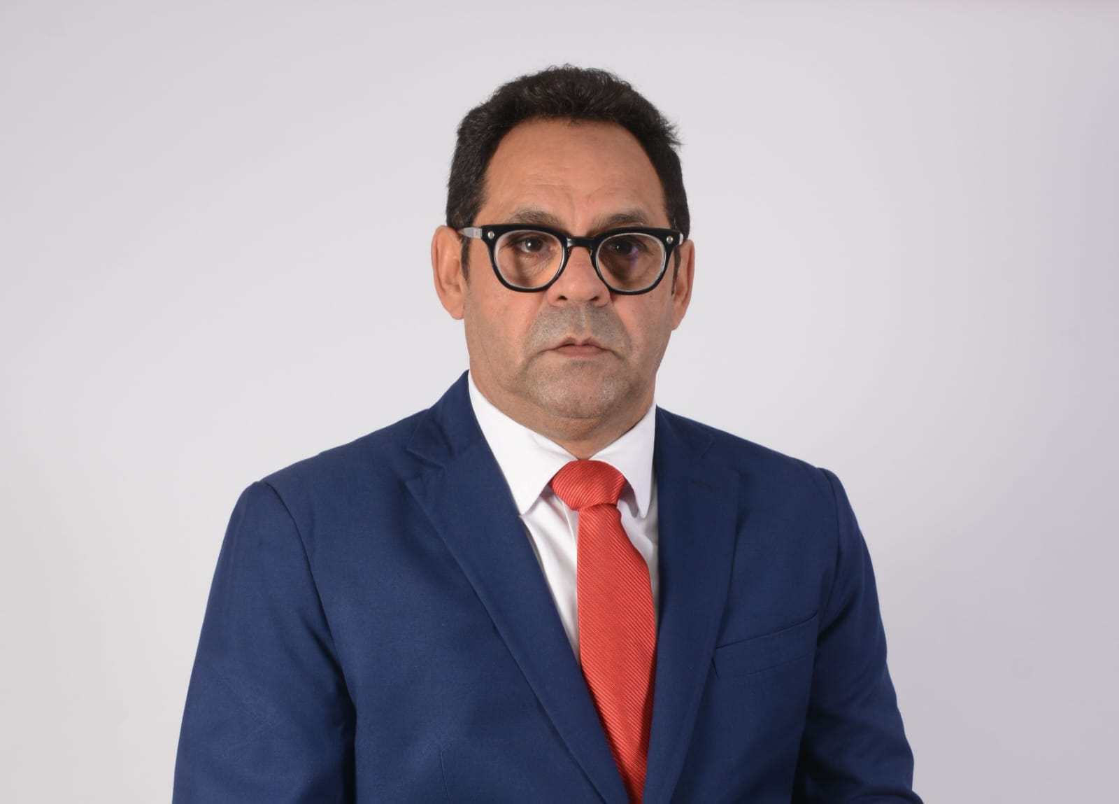 Ex cónsul dominicano pide reabrir consulados en Haití imagen