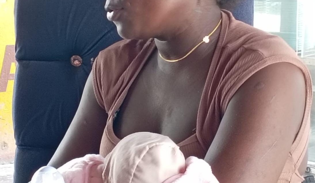 Niegan vacunas a los hijos de haitianas, dicen grupos cívicos imagen