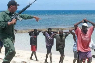 Bahamas desobedece a EEUU y prohíbe la entrada a haitianos