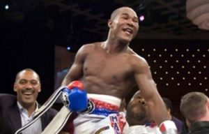 Joan Guzmán asegura un nicho en la  en el Pabellón de la Fama